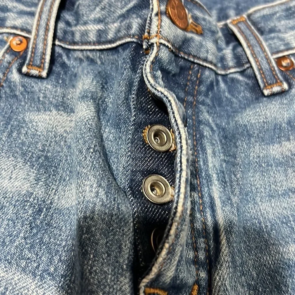 Madewell Long Denim Shorts in Pedersen Wash size 24 NWT
